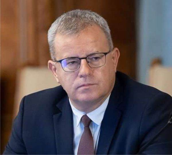 "Nu se poate intra cu tancurile pe trenul de marfă, în acest moment, în tunelul de la Predeal”